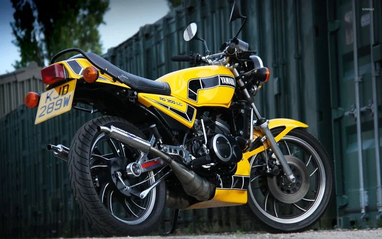 موتور سیکلت یاماها آردی350- Yamaha RD از طریق SU Walls-350