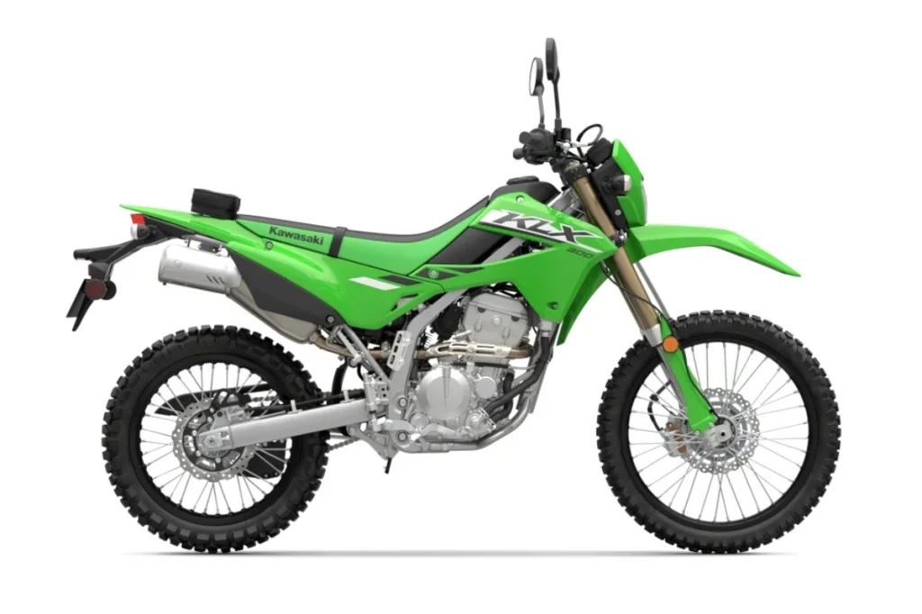 9 تا از بهترین موتورهای دو منظوره (Dual Sport) در سال 2025: 12 kawasaki-klx300