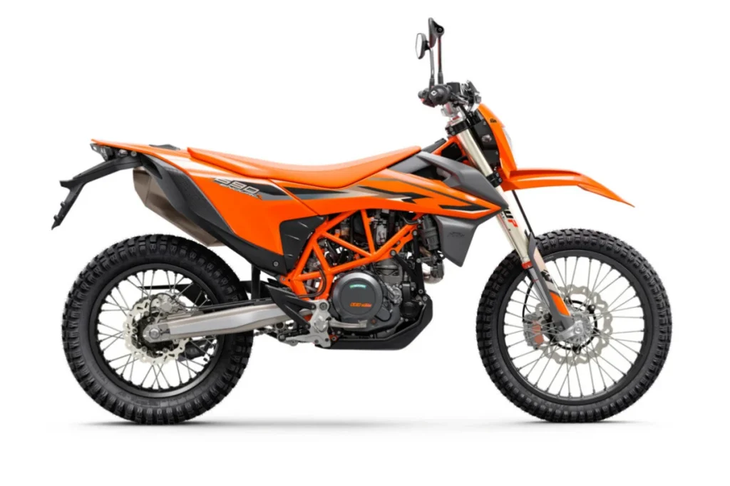 9 تا از بهترین موتورهای دو منظوره (Dual Sport) در سال 2025: 2
2025-ktm-690-enduro-r-static
